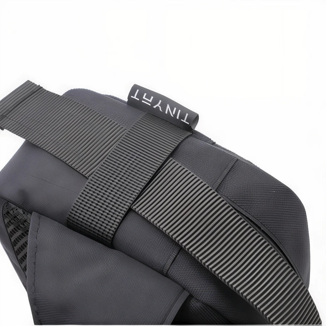 Sac banane noir de la Black Edition Tinyat avec poignées et straps élégants