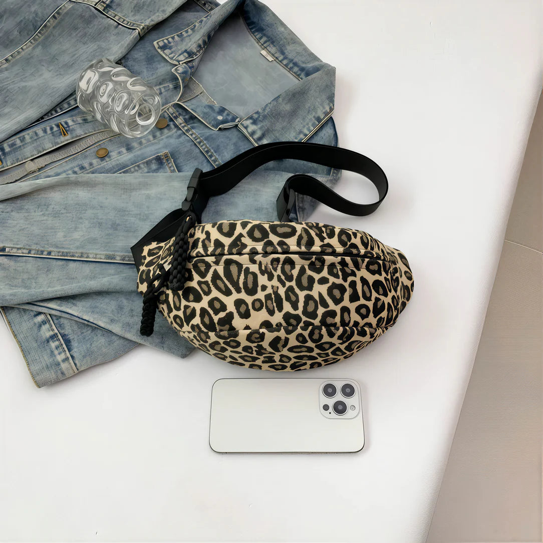 Sac banane XL léopard avec motif tacheté pour un look sauvage et tendance