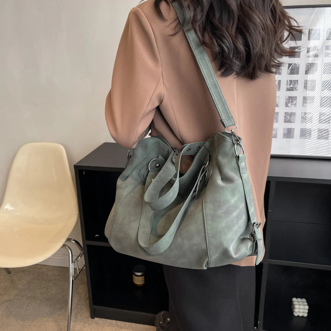 Sac bandoulière en similicuir souple de Cours Myndra, sac à acheter en ligne