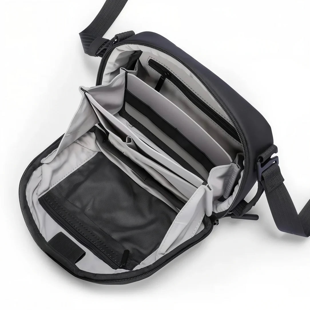 Sac à bandoulière Tesra en tissu avec ouverture noire, design moderne et tendance