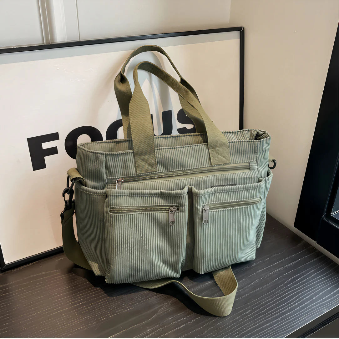 Sac bandoulière velours côtelé vert en matière douce, style élégant et confortable