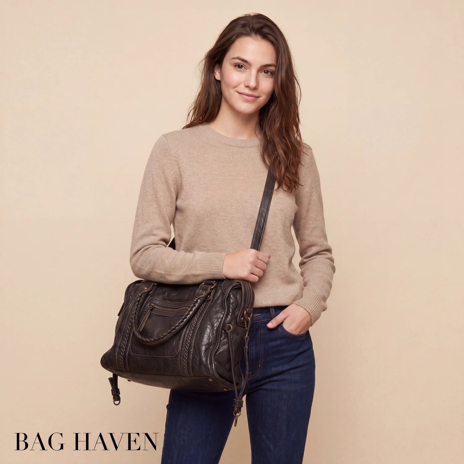 Sac de cours rétro vintage bagara en cuir noir avec détails tressés et multiples zips, sac bandoulière pratique