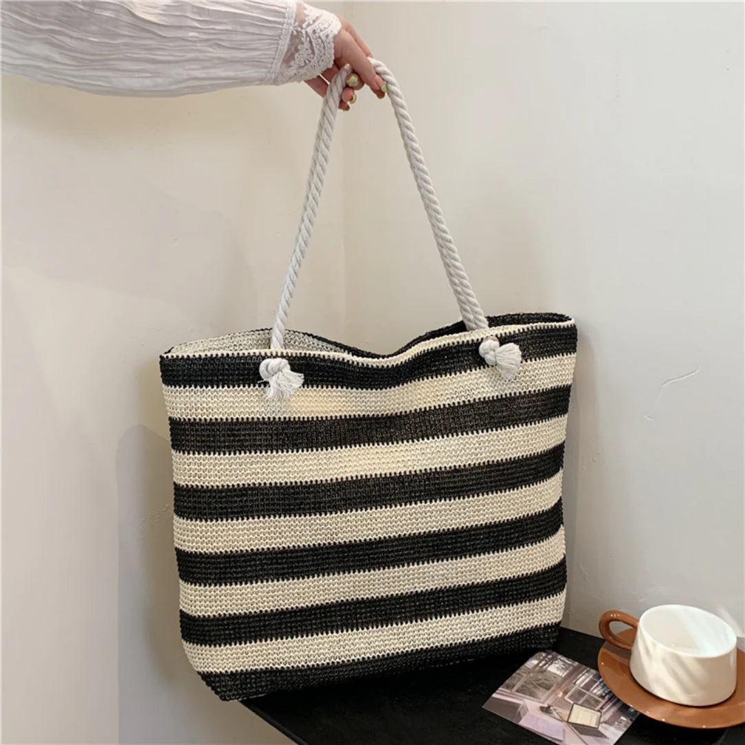 Sac de plage fourre tout Trégana avec bandoulière en corde et rayures en straw