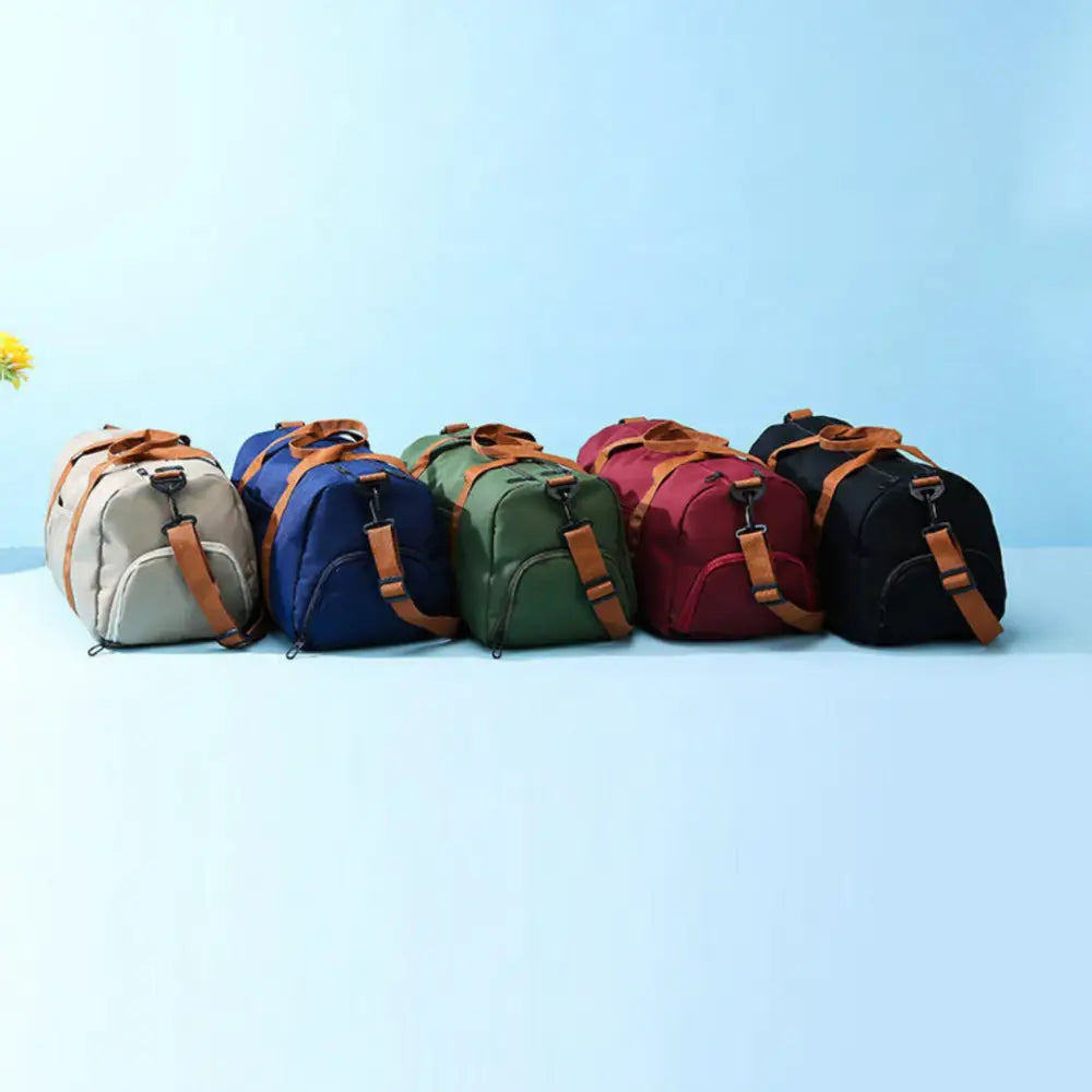 Sac de voyage femme xl Soléa avec sacs de sport colorés et bretelles en cuir marron