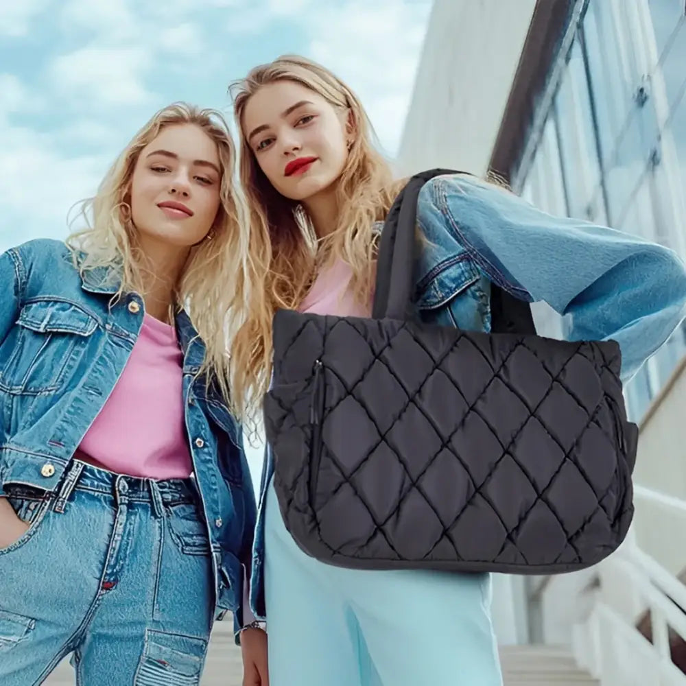 Sac fourre matelassée noir, grand sac fourre tout élégant June