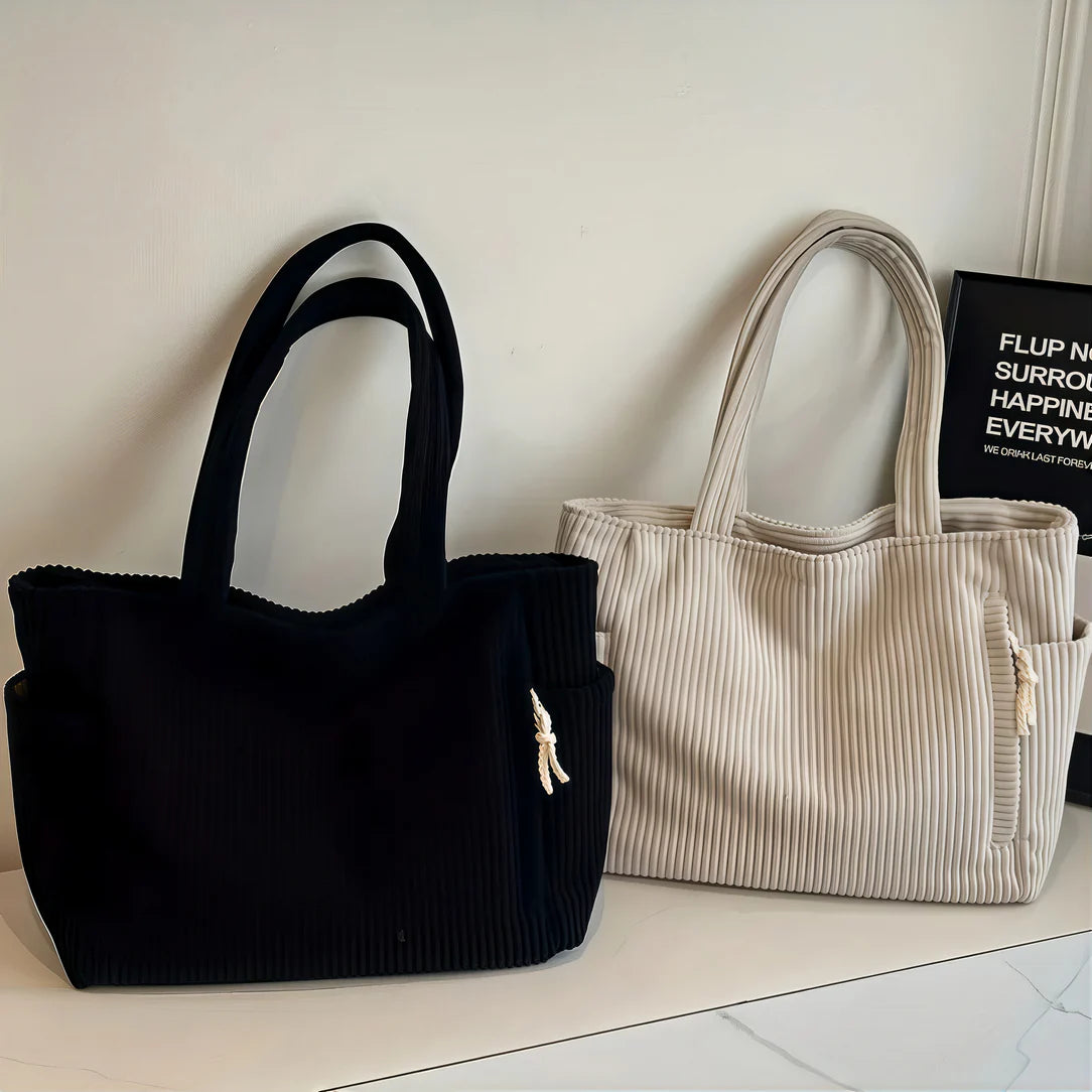 Deux sacs fourre tout en velours côtelé Dunevel au style rétro et tendance